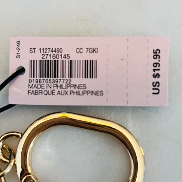 Victoria's Secret Penguin Bag Charm Keychain w/Pink Accent & Gold Hardware (NWT) - Picture 6 of 7